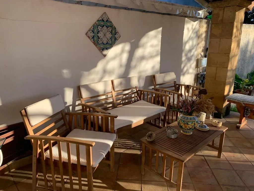 B&B Villa I Dammusi 마르살라