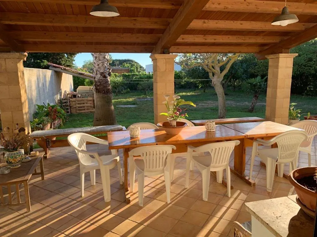 Villa I Dammusi Marsala 0*,  Italy